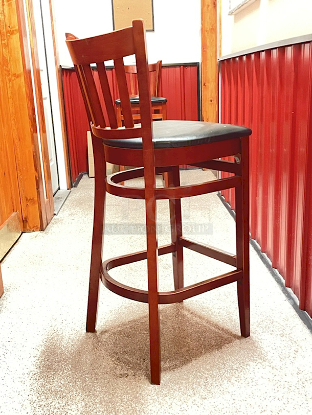 HIGH QUALITY! Lancaster Table & Seating Mahogany Ladder Back Bar Height Chair with Black Padded Seat & Foot Rest. 17x17x24 3x Your Bid Width
 - Image 6 of 9