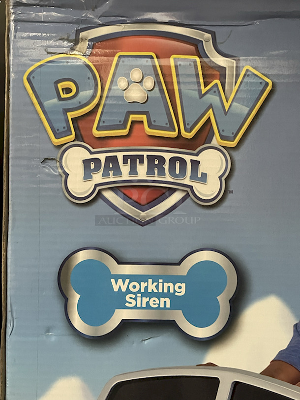 NEW!! Kid Trax Nickelodeon Paw Patrol Marshall’s Fire Truck 6v Battery-Powered Ride-On With Working Siren. Includes: 6v Battery & Charger,  Toy Shovel, Water Squirt Bottle & Fireman’s Hat 23.58 x 41.66 x 26.33 - Image 2 of 5