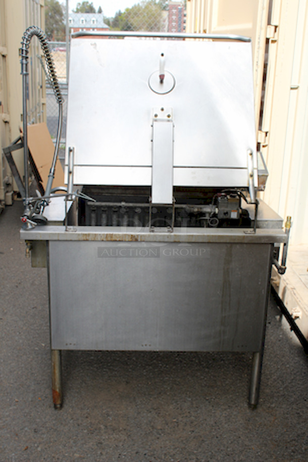 LIKE NEW! Groen Approximately 40 Gallon Tilting Braising Pan With Faucet & Hardware, Natural Gas 48x36x40 - Image 8 of 11