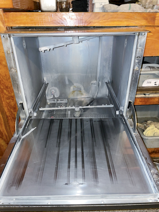 Noble Warewashing UL30 Low Temperature Undercounter Dishwasher - 115V.
Width: 24 3/16" Depth: 25" Height: 33 5/16" - Image 3 of 3