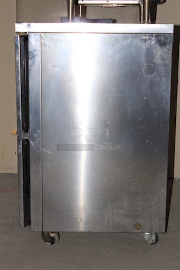 SWEET! BEAUTIFUL! Perlick DB24 - Back Bar Storage Cabinet, Non-Refrigerated, On Commercial Casters. 24x24-3/4x37-1/2 - Image 3 of 7