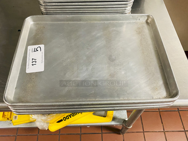 LIKE NEW!! 10/10 Condition 18x13 Sheet Pans.
18x13x1
5x Your Bid - Image 2 of 3