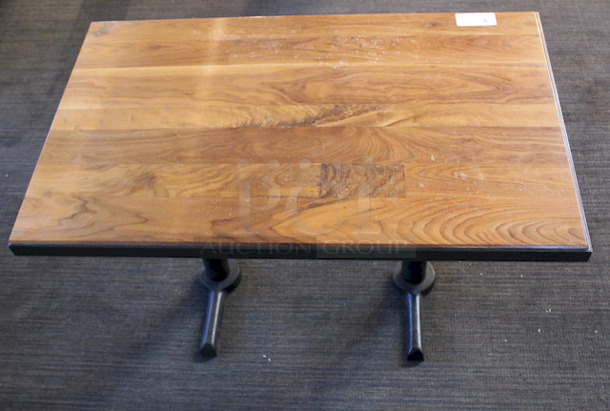 BEAUTIFUL! Hard Wood Table On Solid Base. 
48x30x30