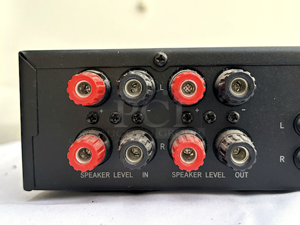PERFECT WORKING ORDER! OSD Audio SMP250 Mono 250 Watt Single Channel Mono High Current Class A/B Power Subwoofer Amplifier. 250 Watts Peak Power; Variable High-Cut Filter; Front-Mounted Power Meter; Dual Voltage 110 / 220V; Auto Power On/Off - Image 6 of 9