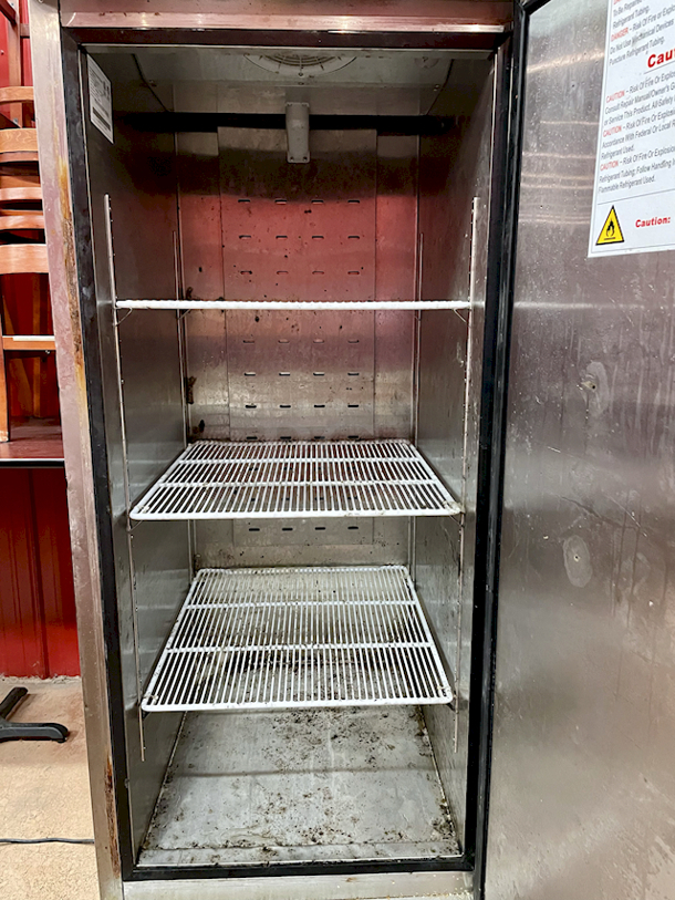 Atosa MBF8501GR 19.1 Cu.ft Single Door Bottom Mount Reach-In Freezer
Stainless steel Interior & Exterior, 115v. 27"W x 31-7/10"D x 83-1/10"H - Image 2 of 5
