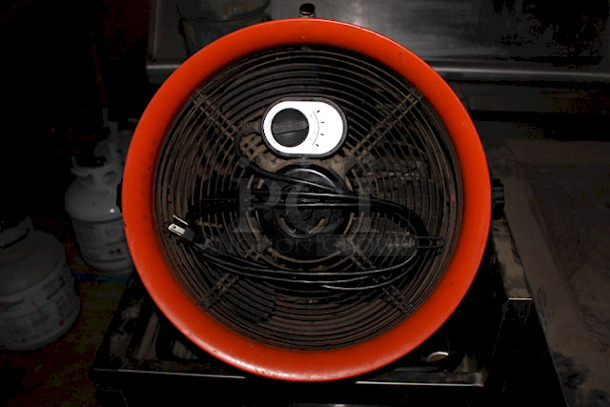 Commercial Electric HVFF16CE 16" Turbo Floor Fan, 120 VAC 60Hz. **Not In Working Order** - Image 4 of 4