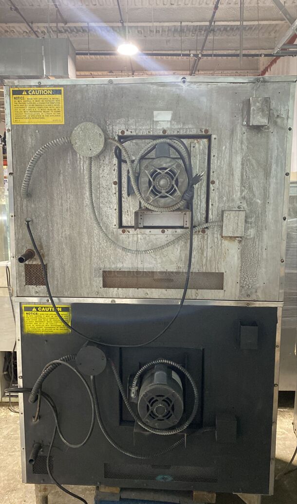 Vulcan VC55GD Natural Gas Double Deck Full Size Convection Oven - 100,000 BTU

 - Image 5 of 5
