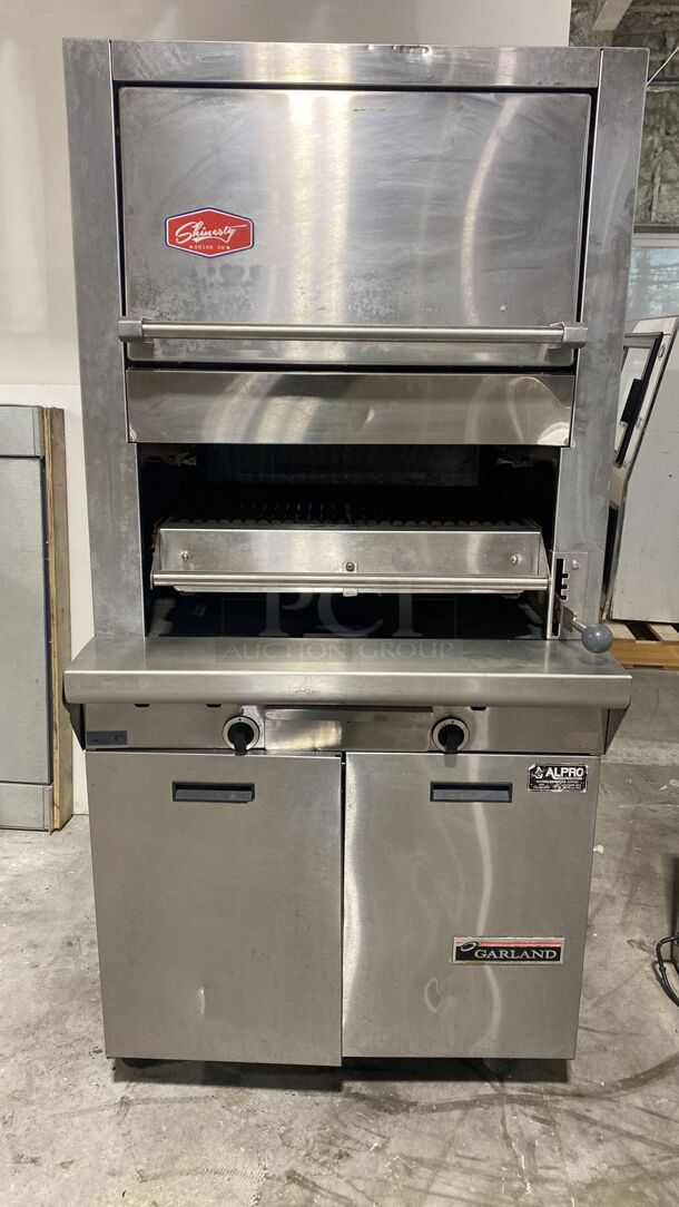 Garland M60XS Master Series Natural Gas Heavy-Duty Upright Ceramic Broiler with Finishing Oven and Storage Base - 80,000 BTU

 - Image 1 of 5