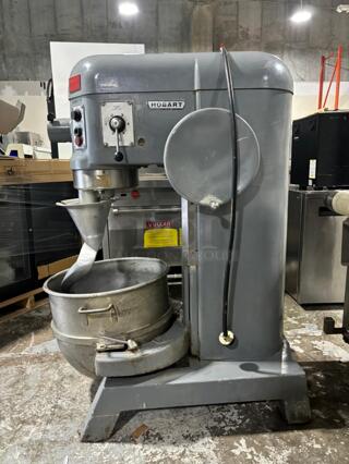 Hobart Legacy HL800 80 Qt. Planetary Floor Mixer - 240V, 

