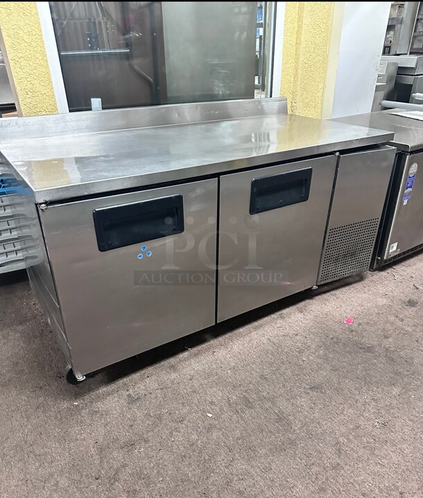 Certified Working! True TWT-67F-HC 67 inch W Worktop Freezer w/ (2) Sections & (2) Doors, 115v