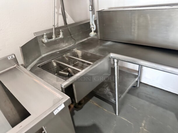 Commercial Stainless Steel Dishwasher Table with  Sink 
94x32x78 - Image 5 of 8