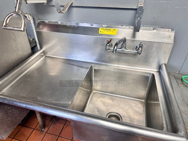 Elkay Food Service Single Floor Mounted Stainless Steel Kitchen Sink with Left Side Drain Board Buyer Must Remove - Image 5 of 5