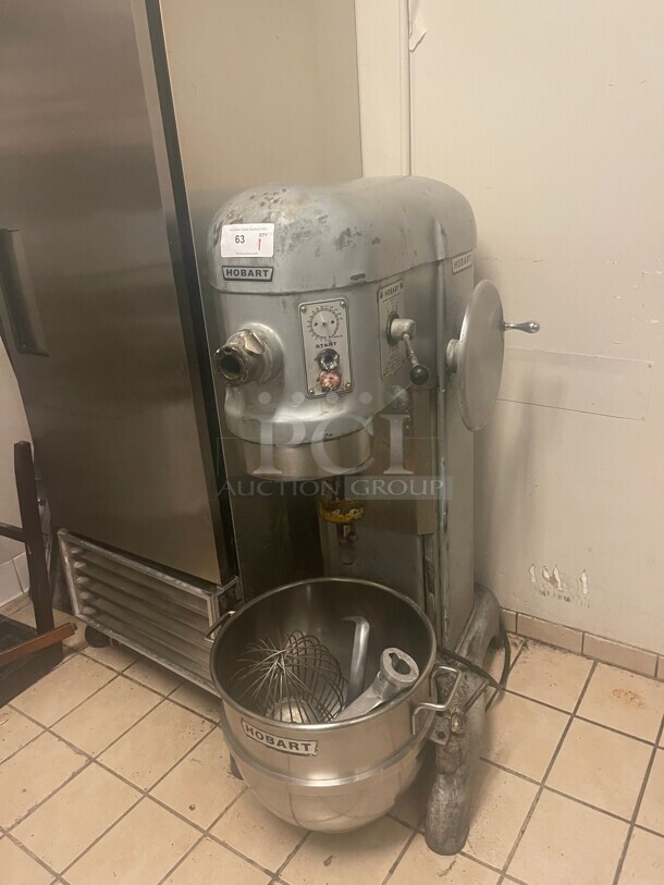Working! Hobart 60 QT Commercial Dough Mixer with Attachments 220 Volt Tested and Working!