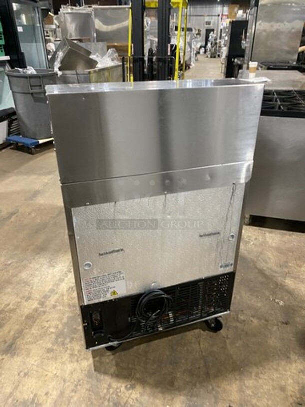 Avantco Commercial Mega Top Refrigerated Sandwich Prep Table! With Commercial Cutting Board! Single Door Storage Space Underneath! All Stainless Steel! On Casters! Model: 178SSPT27MHC SN: 6121420118051008 115V - Image 3 of 10