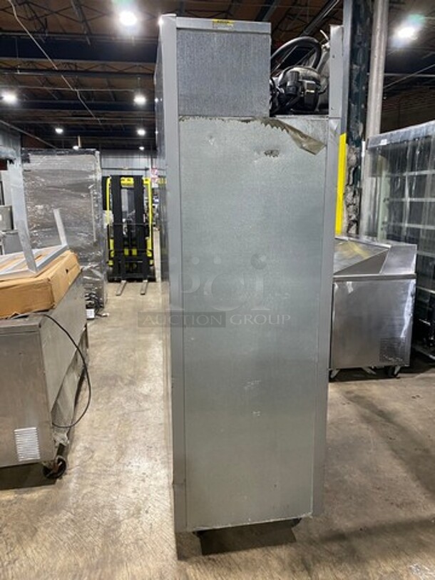 Beverage Air Commercial Single Door Reach In Cooler! With Poly Coated Racks! All Stainless Steel! Model: HR11S SN: 9705865 115V 60HZ 1 Phase - Image 4 of 8