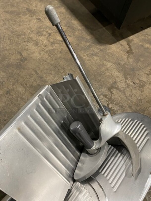 Hobart Commercial Countertop Deli/ Meat Slicer! All Stainless Steel! Model: 2812 SN: 561172365 120V 60HZ 1 Phase - Image 6 of 10
