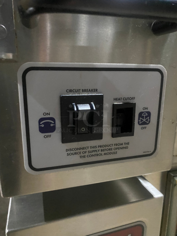 NICE! Blodgett Commercial Natural Gas Powered Double Deck Convection Oven! With View Through Doors! Metal Oven Racks! All Stainless Steel! On Casters! 2x Your Bid Makes One Unit! Model: BCX14G/AA SN: 092110JU025T - Image 9 of 12