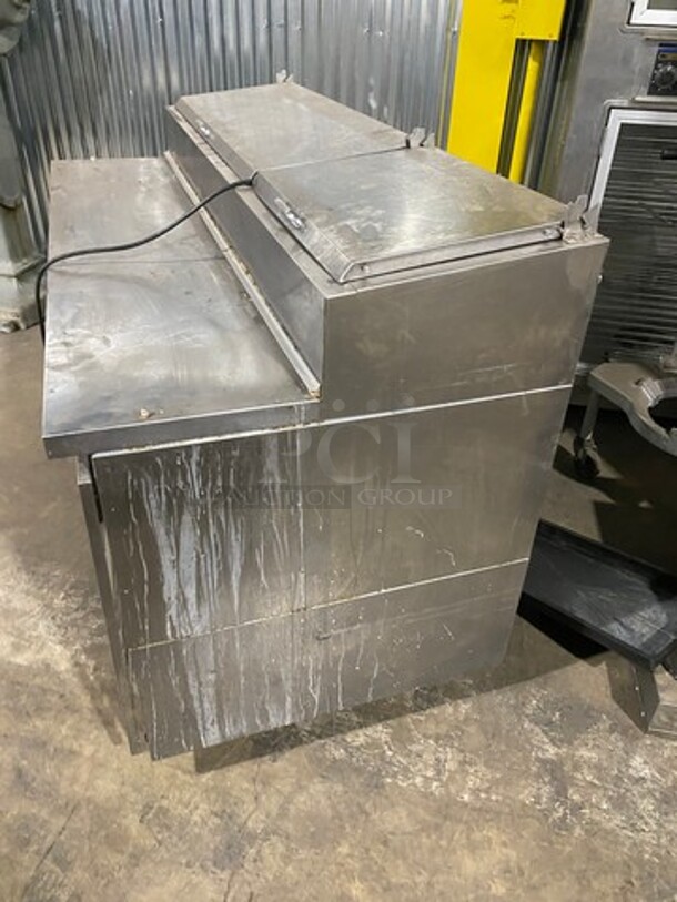 Beverage Air Commercial Refrigerated Pizza Prep Table! With 2 Door Storage Space! All Stainless Steel! Model: DP67 SN: 11803910 115V 60HZ 1 Phase - Image 3 of 10