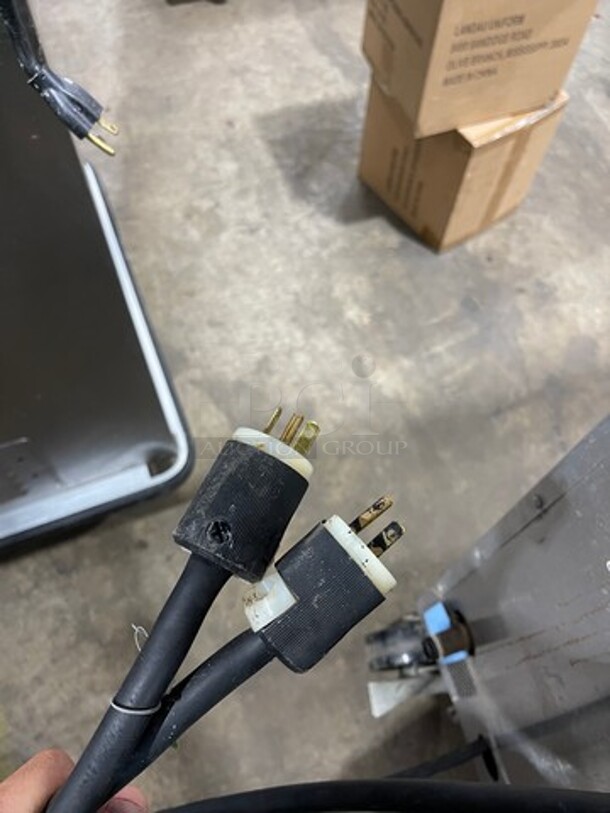 Vulcan Commercial Natural Gas Powered Double Deck Convection Oven! With View Through Doors! Metal Oven Racks! All Stainless Steel! On Casters! 2x Your Bid Makes One Unit! WORKING WHEN REMOVED! - Image 8 of 8