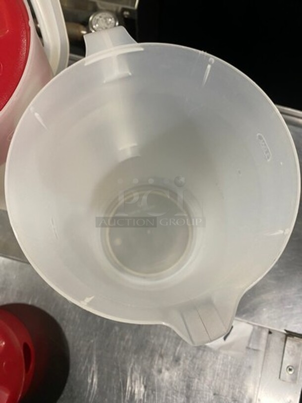 Clear Poly 1 Gallon Pitcher! With Lid! 2x Your Bid! - Image 3 of 6