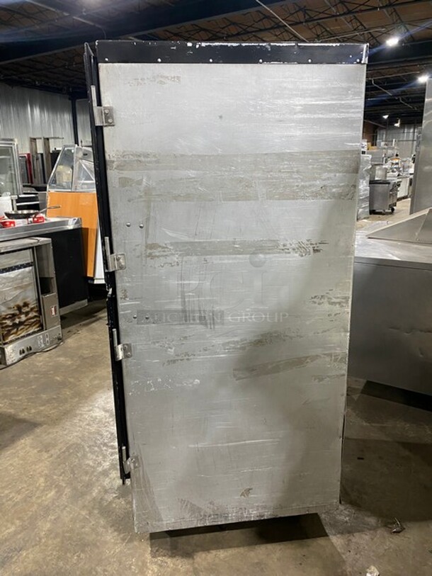 Sweet! Metro Commercial Insulated Stainless Steel Heating/Proofing Cabinet Food Warmer! MODEL C199-HM2000 120V! On Casters! - Image 2 of 7