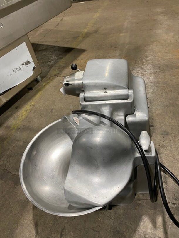 Hobart Commercial Countertop Buffalo Chopper! All Stainless Steel! Model: 84181D SN: 1916553 115V 60HZ 1 Phase! Working! - Image 4 of 9