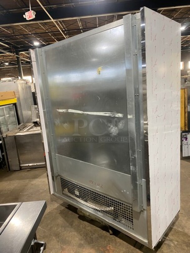 NEW NEVER USED! OUT OF THE BOX! 2016 Ciam Commercial Refrigerated Open Grab-N-Go Display Case! Solid Stainless Steel! MISSING BOTTOM FRONT COVER! Model: MURSTDL6FL15 SN: SN230416 220V 60HZ 1 Phase - Image 4 of 9
