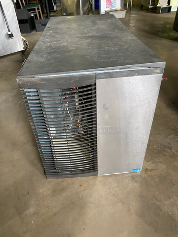 Manitowoc Commercial Water-Cooled Ice Maker Machine Head! All Stainless Steel! Model: SD1403W SN: 110970401208/230V 60HZ 1 Phase - Image 2 of 9