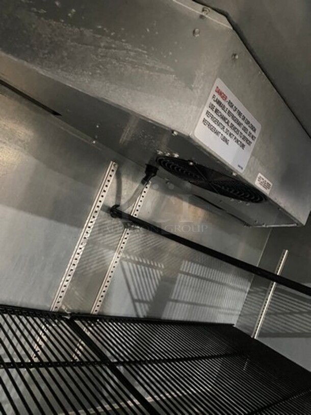 True Commercial 2 Door Bar Back Cooler! With Solid Doors! All Stainless Steel! Model: TBB3SHC SN: 9311069 115V 60HZ 1 Phase - Image 6 of 8