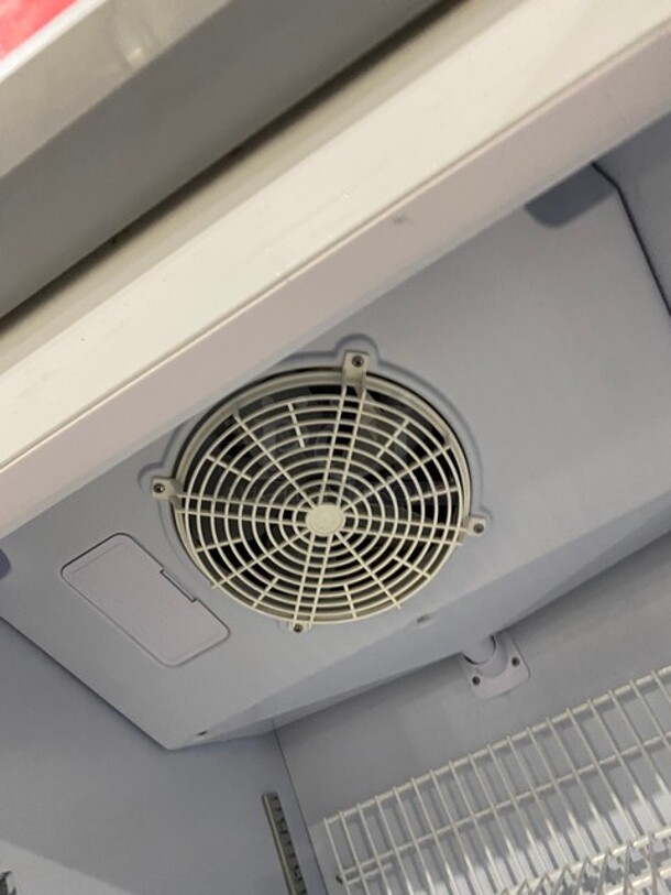 AWESOME! Iarp Commercial Single Door Reach In Ice Cream Merchandiser! With Poly Coated Racks! 110-120V! Model: EIS553 SN: 15FE93319! - Image 6 of 9