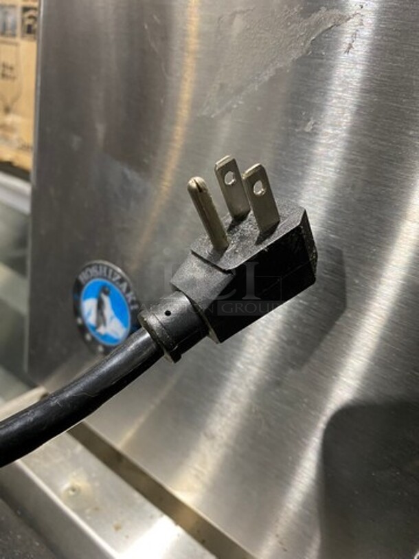 Turbo Air Commercial Single Door Reach In Refrigerator! With Poly Coated Racks! All Stainless Steel! On Casters! Model: M3R241 SN: M3R2L8Z083 115V 60HZ 1 Phase - Image 9 of 9