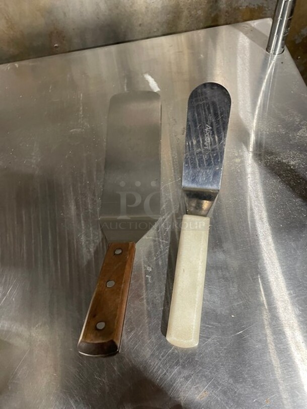 ALL ONE MONEY! Assorted Kitchen Utensils! - Image 3 of 4