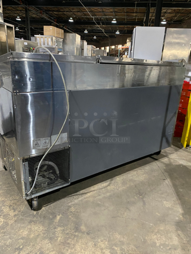 Commercial Refrigerated Pizza Prep Table! With 2 Door Underneath Storage Space! With Poly Coated Racks! All Stainless Steel! On Casters! Model: PT67 SN: 11100035 115V 60HZ 1 Phase - Image 3 of 10