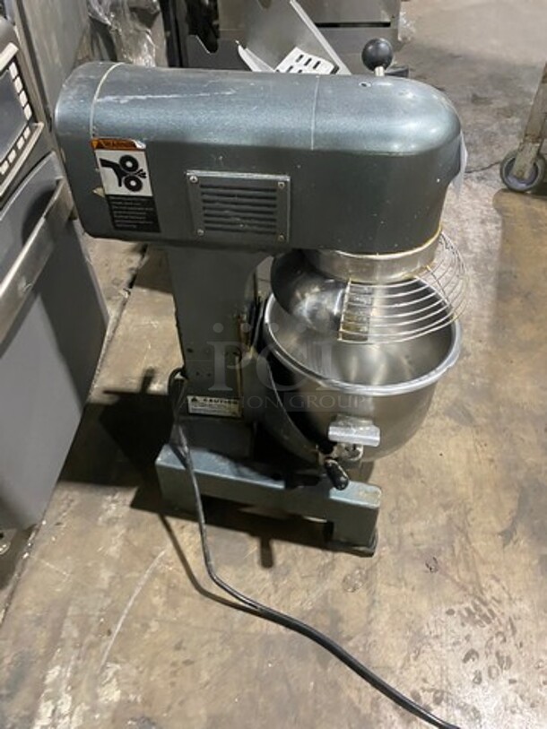 Avantco Commercial Countertop 10QT Planetary Mixer! With Bowl And Bowl Guard! WORKING WHEN REMOVED! Model: MX10 SN: 47067418MX10 120V - Image 3 of 8