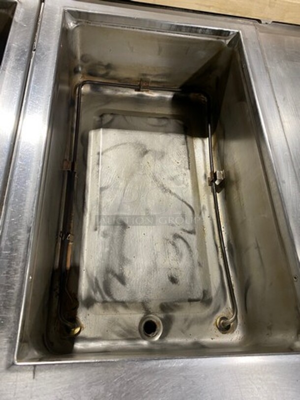 NICE! Wells Commercial Electric Powered 8 Well Steam Table! With Storage Space Underneath! All Stainless Steel With Wooden Outline! Model: HWSMP6D SN: BITTD1109A0164 208V 60HZ 1 Phase - Image 6 of 11