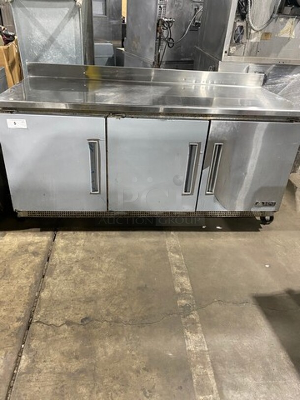 LATE MODEL! 2020 Berg Commercial Worktop/ Lowboy Cooler! With Backsplash! With 3 Door Refrigerated Storage Space Underneath! All Stainless Steel! On Casters! Model: EDWR72 SN: 8102086875 115V 60HZ 1 Phase