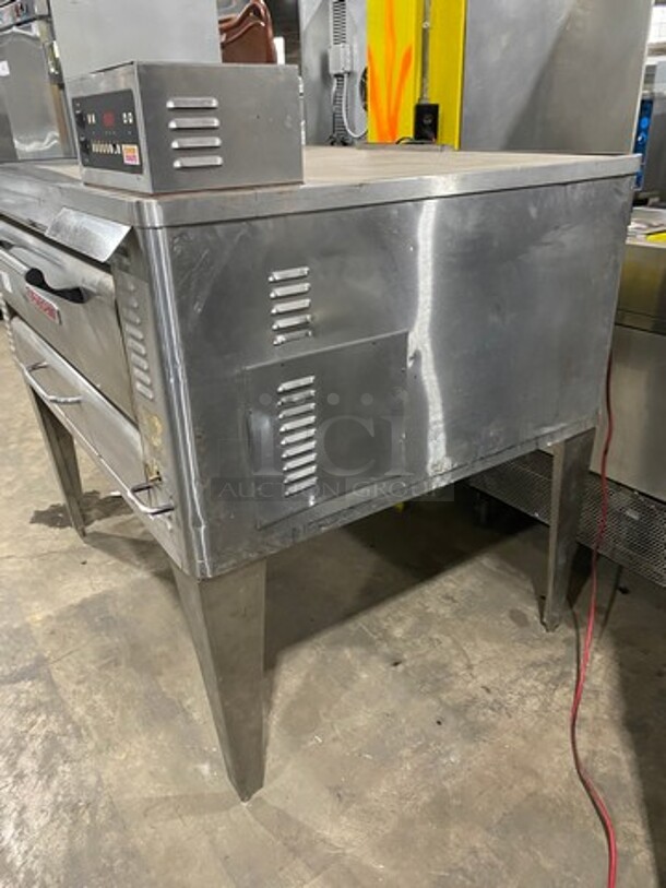WOW! Blodgett Electric Powered Single Deck Pizza/Baking Oven! All Stainless Steel! On Legs! Model: 1048DD/AA-S SN: 112296QC092A 120V 60HZ 1 Phase - Image 2 of 10