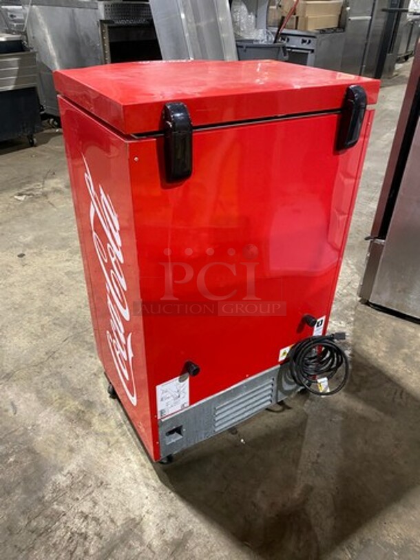 Frigoglass Countertop Mini Fridge! With Front And Top Access Doors! With Poly Racks! Model: IMPULSECHESTCOOLER SN: CN298373725 120V 60HZ 1 Phase - Image 3 of 7