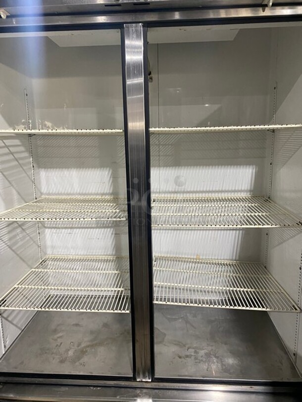 NICE! True Commercial 2 Door Reach In Cooler! Poly Coated Racks! All Stainless Steel! On Casters! Working When Removed! Model: T49 SN:1597956 115V 1PH - Image 5 of 10