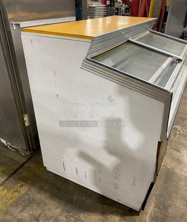 Hussmann Commercial Ice Cream Freezer Merchandiser w/ 2 Sliding Doors! - Image 2 of 7