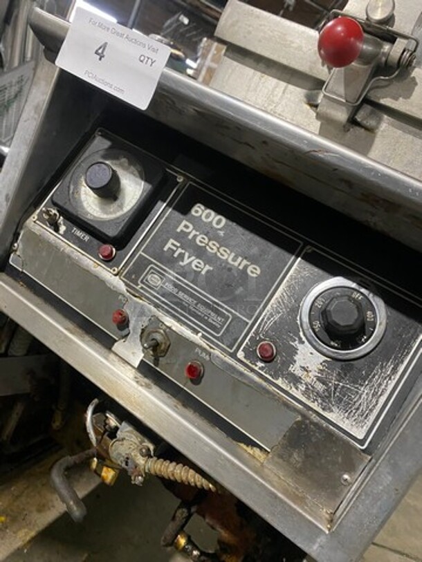 Henny Penny Commercial Electric Powered Pressure Fryer! All Stainless Steel! On Casters! Model: 600 - Image 7 of 12