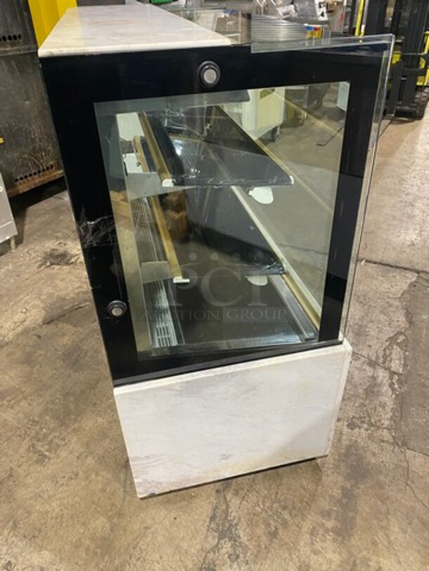 FAB! Kinco Refrigerated Bakery Display Show Case Merchandiser! With Front Straight Glass! With Marble Top & Bottom! With 2 Sliding Rear Access Doors! Model: 9213GK 220V 60HZ 1 Phase - Image 3 of 7