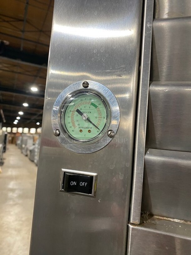 NICE! Traulsen Commercial 4 Split Door Reach In Cooler! With Poly Coated Racks And Built In Pan Racks! All Stainless Steel! On Casters! Model: AHT232NUT122 SN: T722770L99 115V 1 Phase - Image 10 of 10