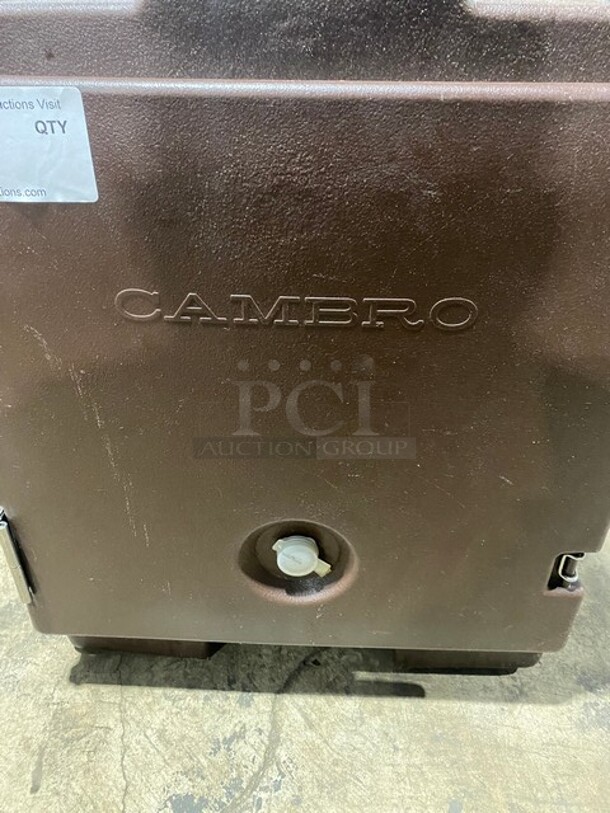 Cambro Food Pan Carrier!  MODEL 300MPC - Image 6 of 8