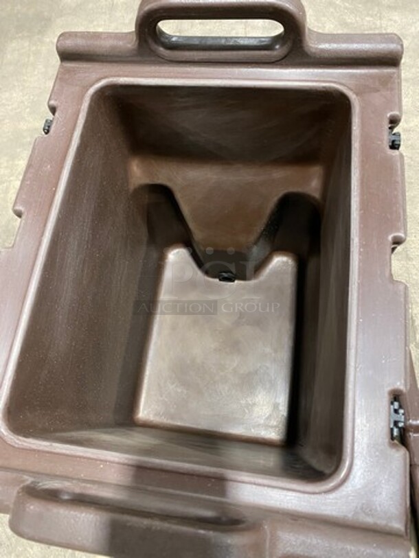 Cambro Insulated Beverage Dispenser/ Holder! With Side Handles! With Lid! - Image 6 of 6