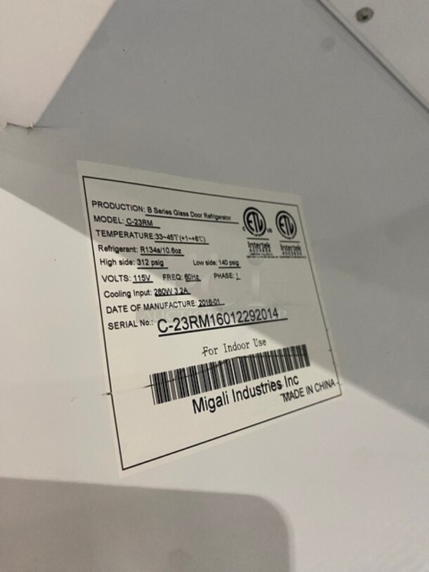 Migali Commercial Single Door Reach In Cooler Merchandiser w/ Poly Coated Racks on Commercial Casters! MODEL C-23RM SN: C-23RM16012292014 115V 1PH - Image 7 of 8