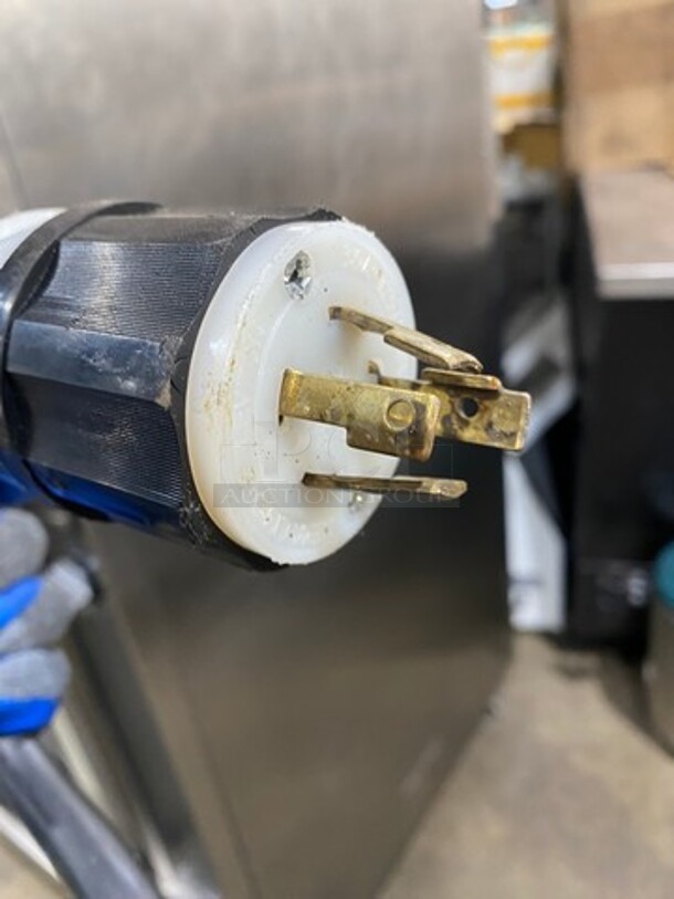 WOW! Hobart Commercial Electric Powered Rotisserie Machine! With Lower Food Warmer! All Stainless Steel! On Casters! Model: HRW330 SN: 750004202! 208V 60HZ 3 Phase! - Image 11 of 11