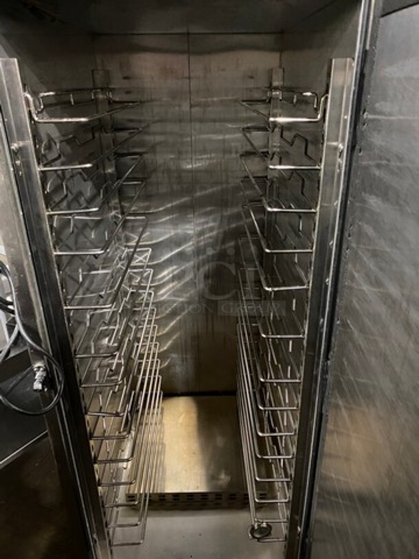 Vulcan Commercial Heated Holding Cabinet/ Food Warmer! All Stainless Steel! On Casters! WORKING WHEN REMOVED! Model: VBP151 SN: CF1000325 120V - Image 6 of 10