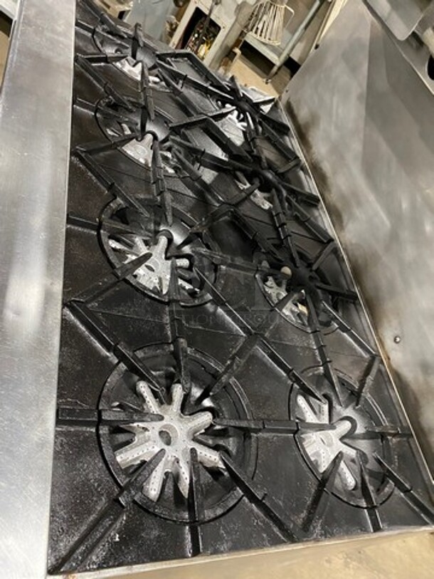 Garland Commercial Gas Powered 8 Burner Stove! With Raised Back Splash And Salamander! With Oven Underneath! All Stainless Steel! On Casters! - Image 5 of 12