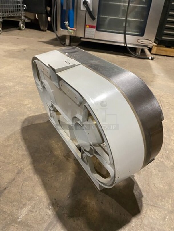 Twinsavr Wall Mount Poly Toilet Paper Dispenser! - Image 3 of 4